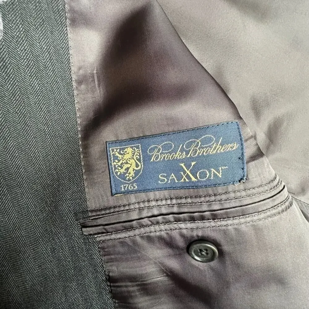 Brooks Brothers 1818 Madison in Dark Grey Pinstripe 42L 36W Wool Suit Jacket